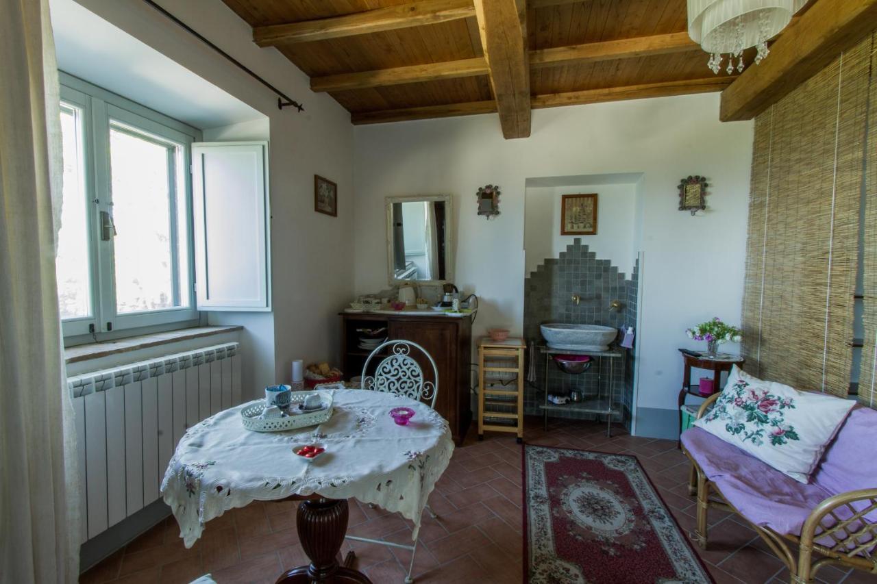 Agriturismo Specchio Del Lago Montefiascone Exterior foto